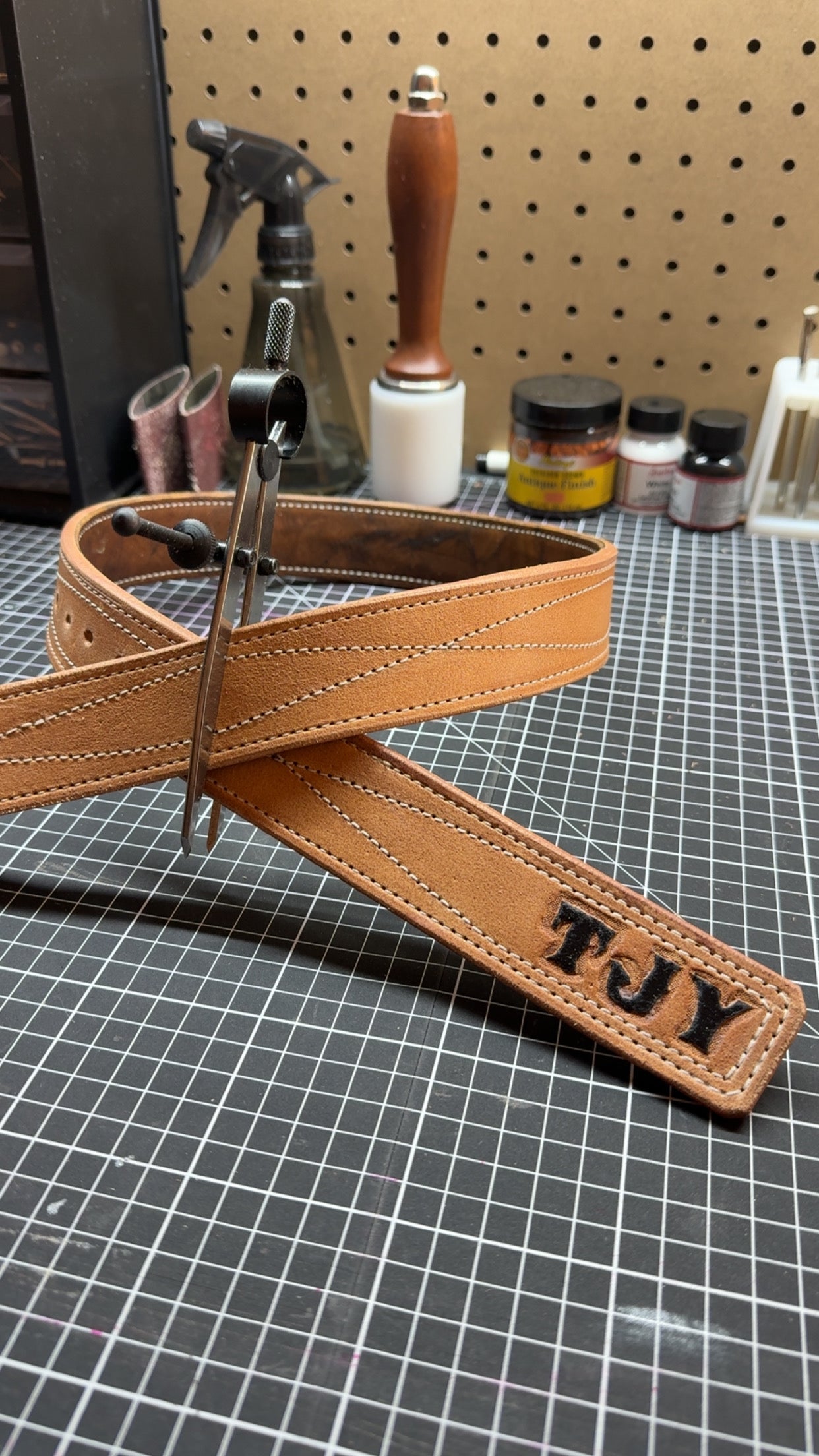 Custom Tan Gunslinger Belt